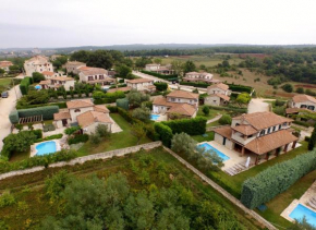 Отель Villas Barat by Istarski Dvori  Вишнян